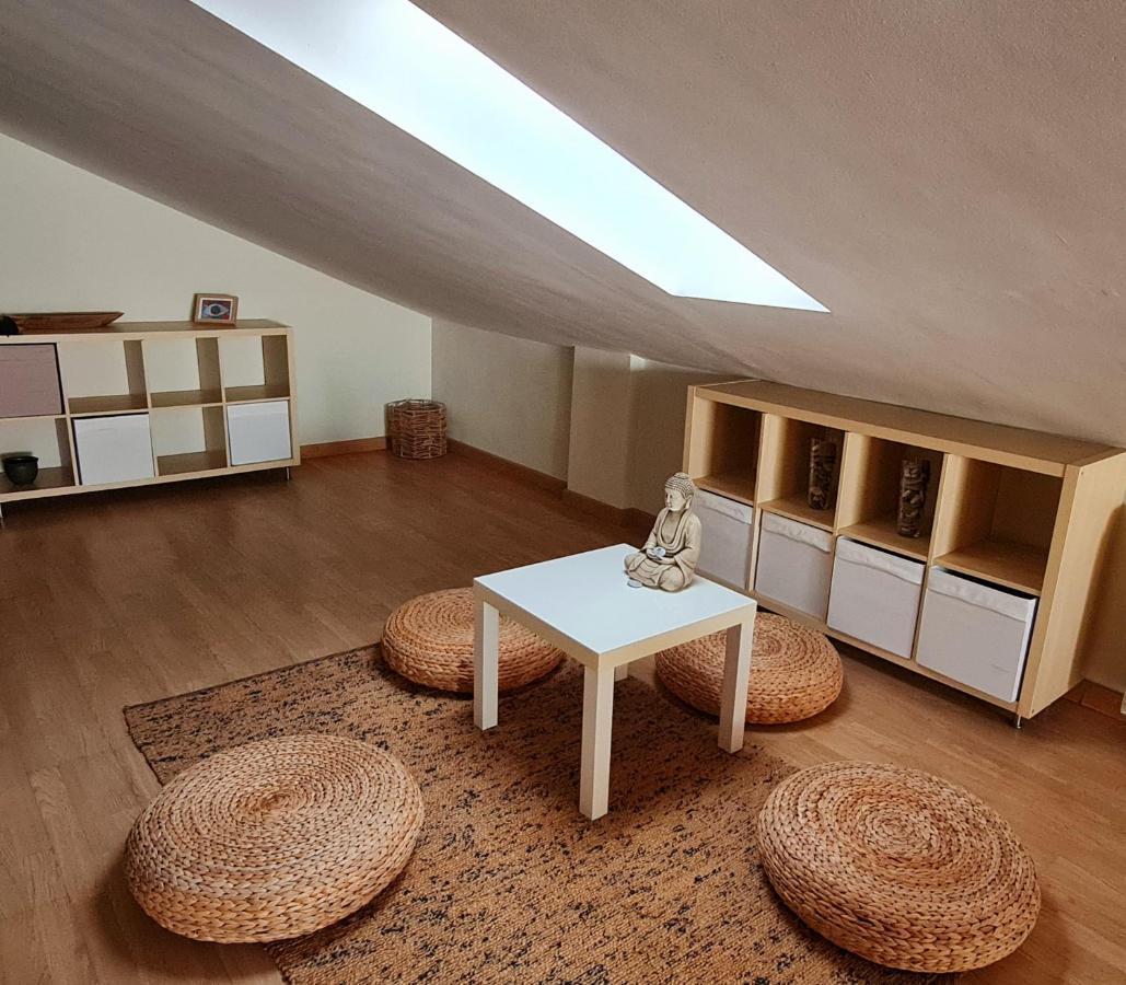 Exclusive Beachfront Penthouse Almayate Alto Екстериор снимка